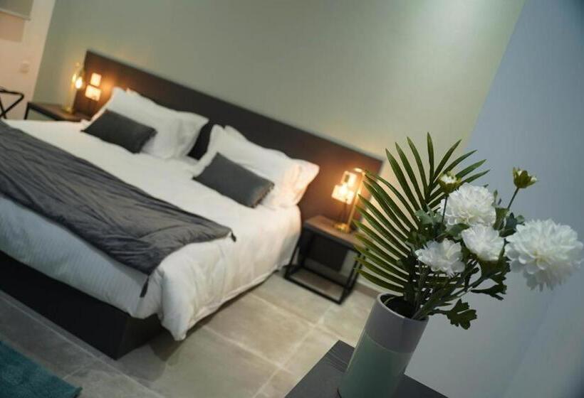 اتاق استاندارد, Guest House Capital Inn