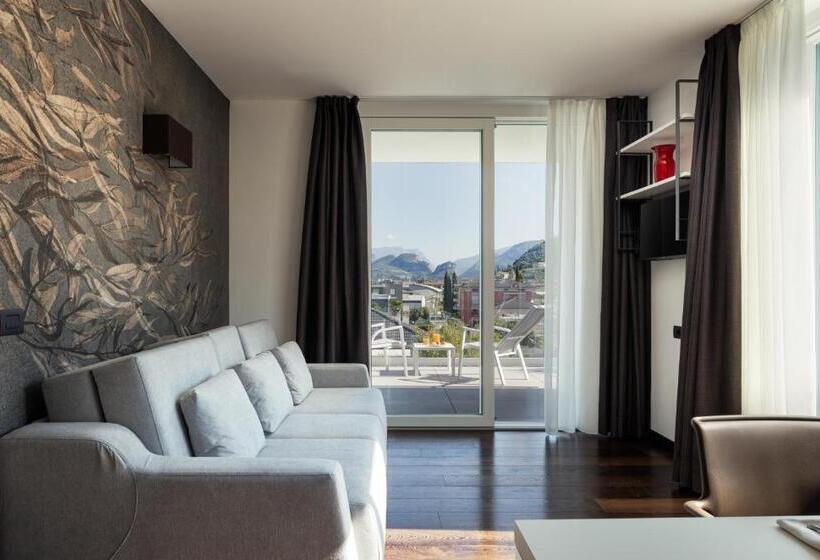 شقة دور أخير غرفة نوم واحدة, Aris Apartments & Sky Pool   Tonelli Hotels   Adult Friendly