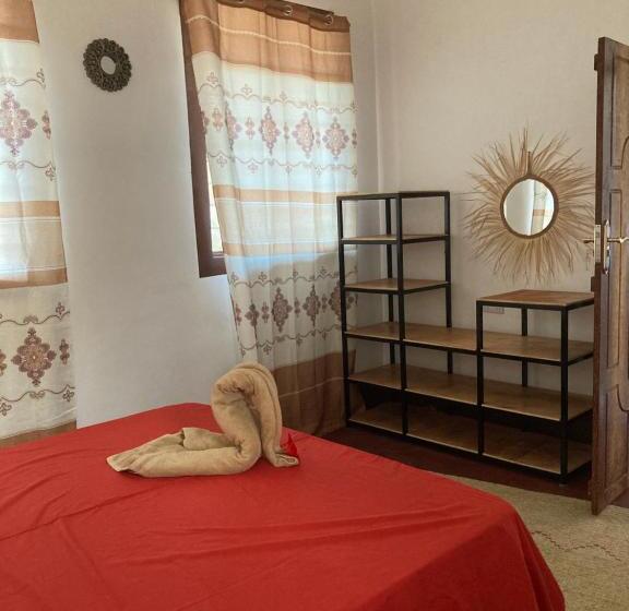آپارتمان سوپریور 1 خوابه, Habibi B&b