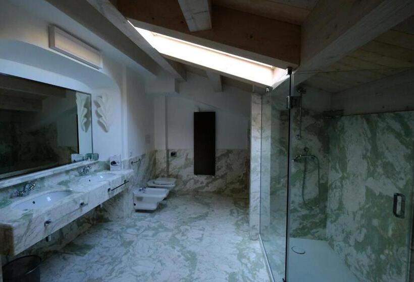 سوییت لوکس, Residenza Balios