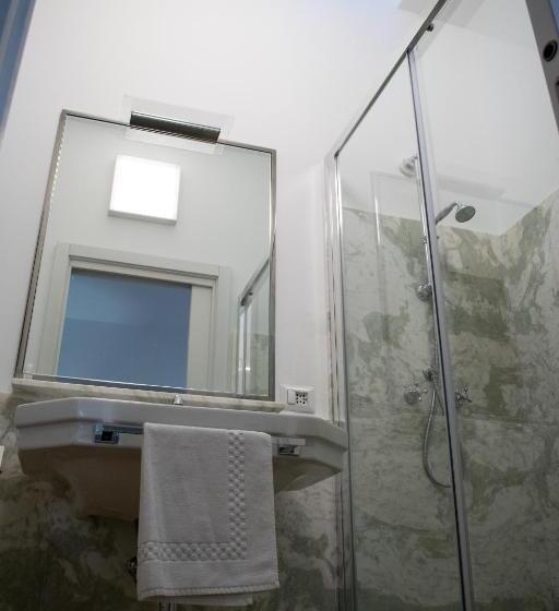 اتاق لوکس, Residenza Balios