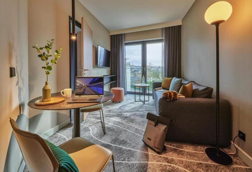 اتاق خانوادگی, Adina Apartment Hotel Wiesbaden