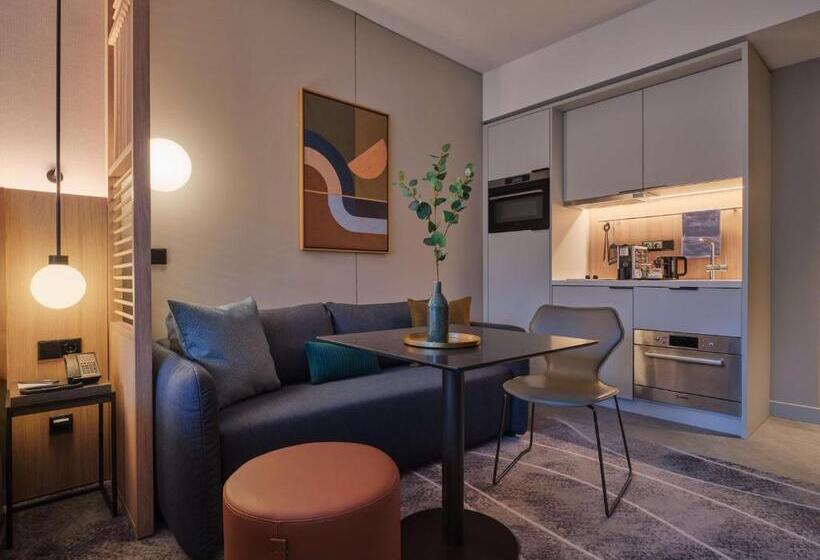 استودیوی استاندارد, Adina Apartment Hotel Wiesbaden