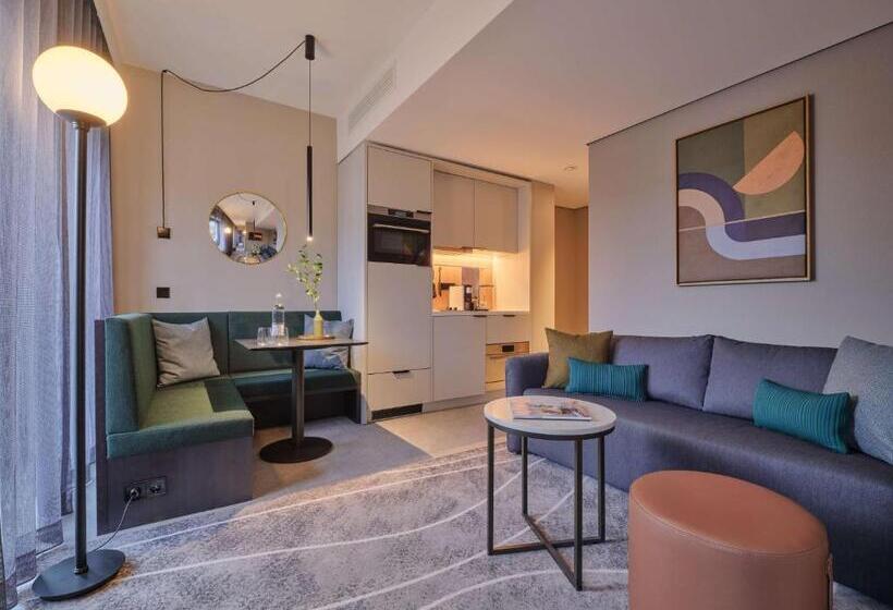 اتاق خانوادگی, Adina Apartment Hotel Wiesbaden