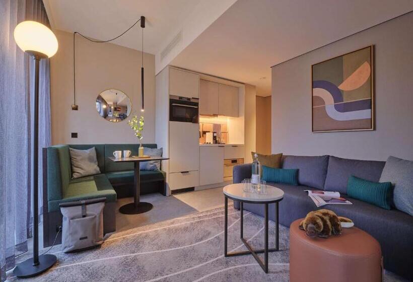 اتاق خانوادگی, Adina Apartment Hotel Wiesbaden