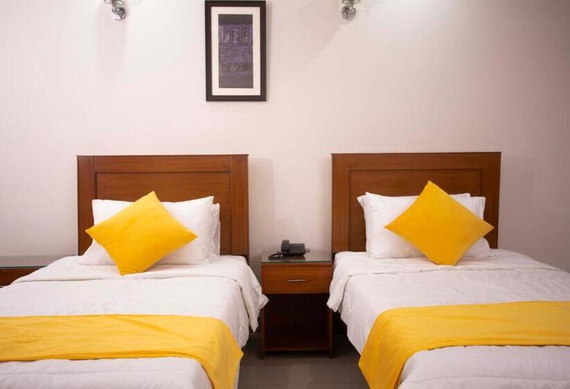 استودیوی لوکس, Maati Spaces   Studio Apartments