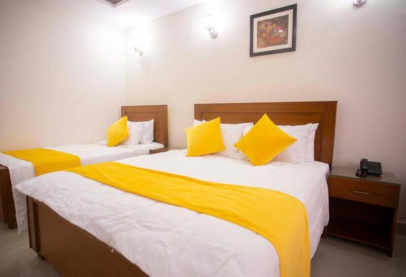استودیوی استاندارد, Maati Spaces   Studio Apartments