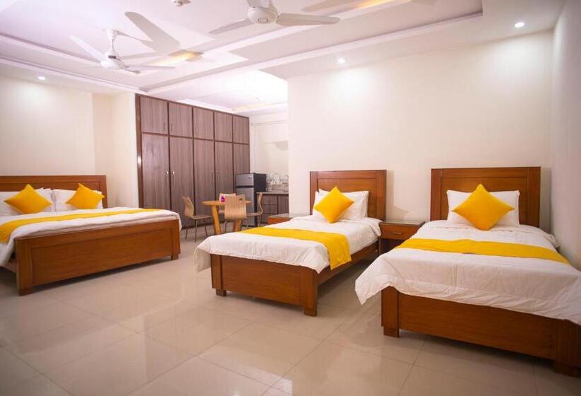استودیو خانوادگی, Maati Spaces   Studio Apartments