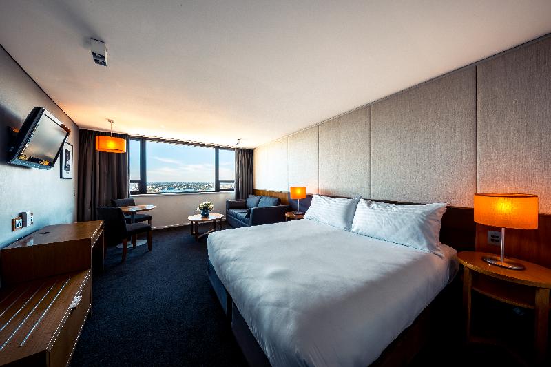 Номер Deluxe Кровать Кинг, Hilton Garden Inn Riyadh Olaya