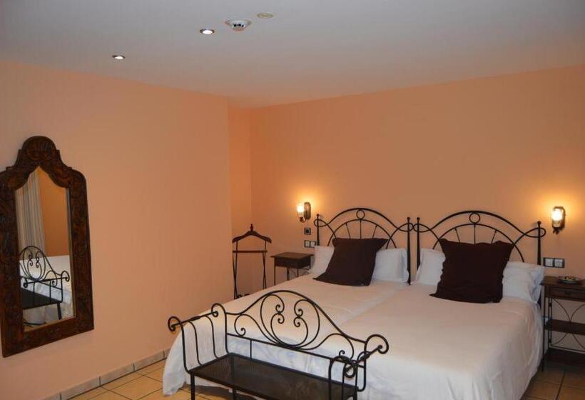 اتاق استاندارد با چشم‌انداز, Parador De Canolich   Only Adults