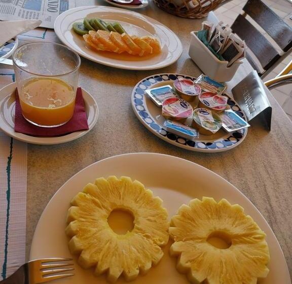 スタンダードルーム, Samar
