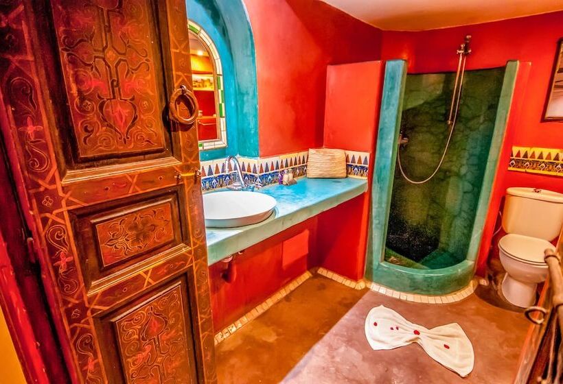 اتاق سوپریور, Riad Chorfa