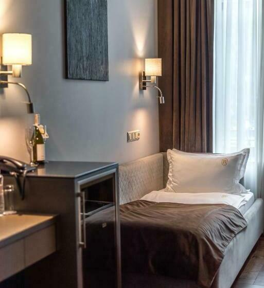 اتاق استاندارد یک نفره, Grand Hotel Roxolana