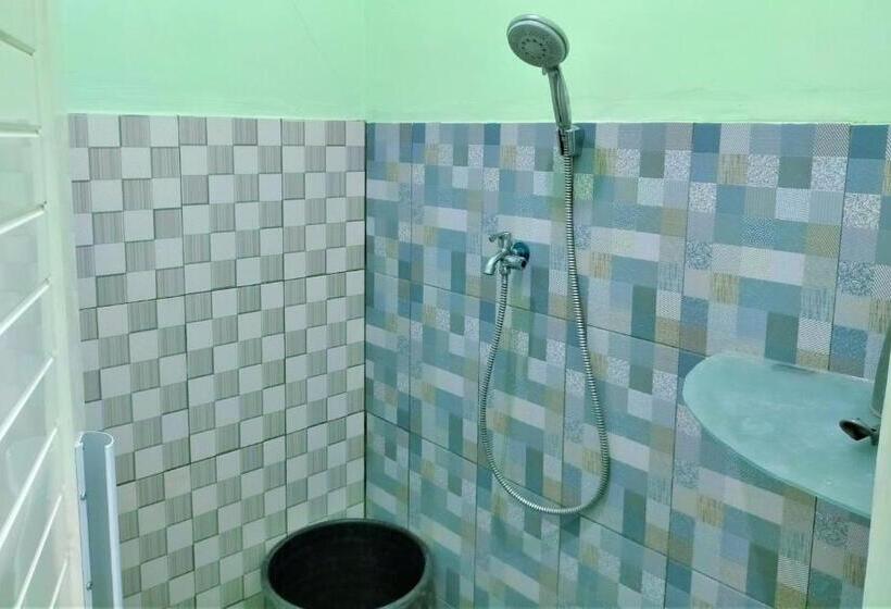 Номер Стандарт, Kendang Kempul Hostel