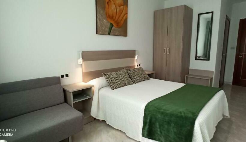 Номер Стандарт, Hostal Rivas
