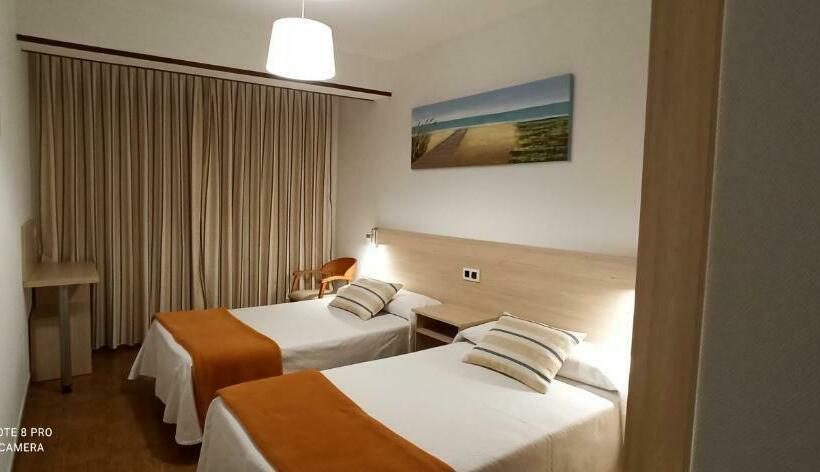 스탠다드 룸, Hostal Rivas