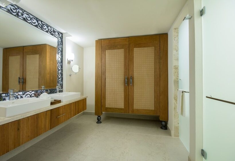 Deluxe Suite Sea View, Almar Resort Luxury Lgbt Beach Front Experience
