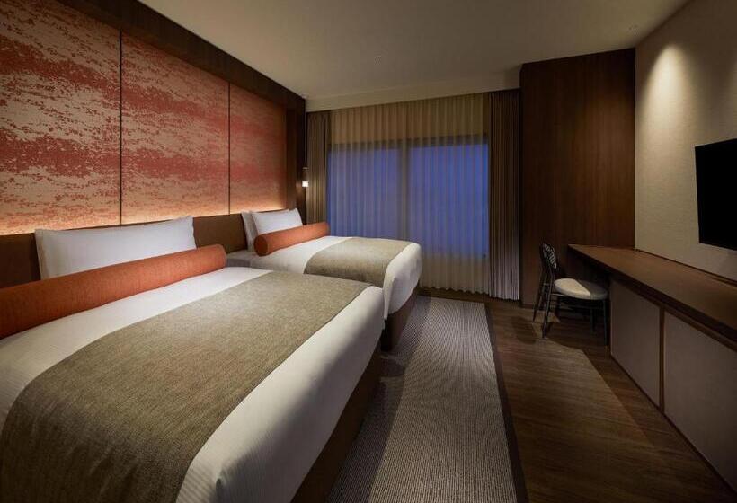 سوییت جونیور, Okinawa Nahana Hotel & Spa