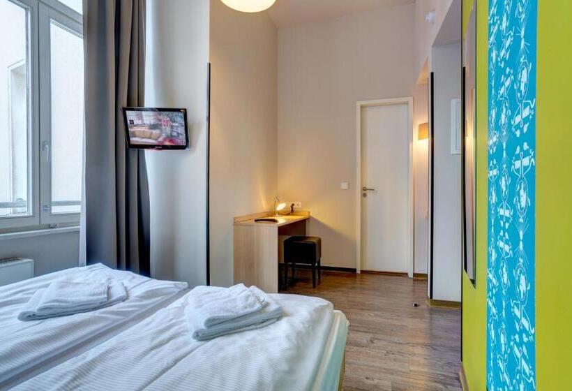 اتاق استاندارد, Meininger Hotel Berlin Mitte