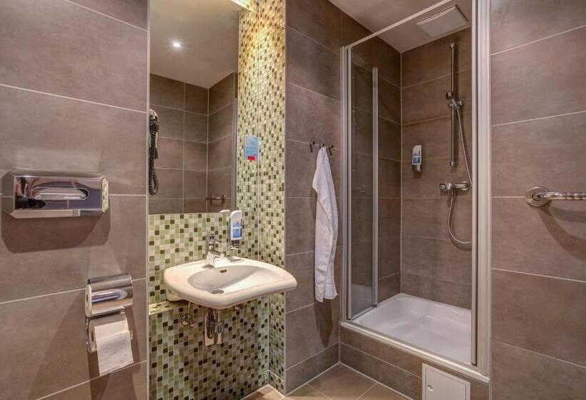 اتاق سوپریور, Meininger Hotel Berlin Mitte
