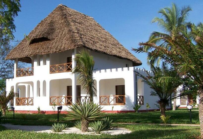 اتاق استاندارد با چشم‌انداز باغ, Uroa Bay Beach Resort