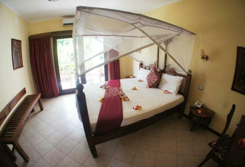 اتاق استاندارد با چشم‌انداز باغ, Uroa Bay Beach Resort
