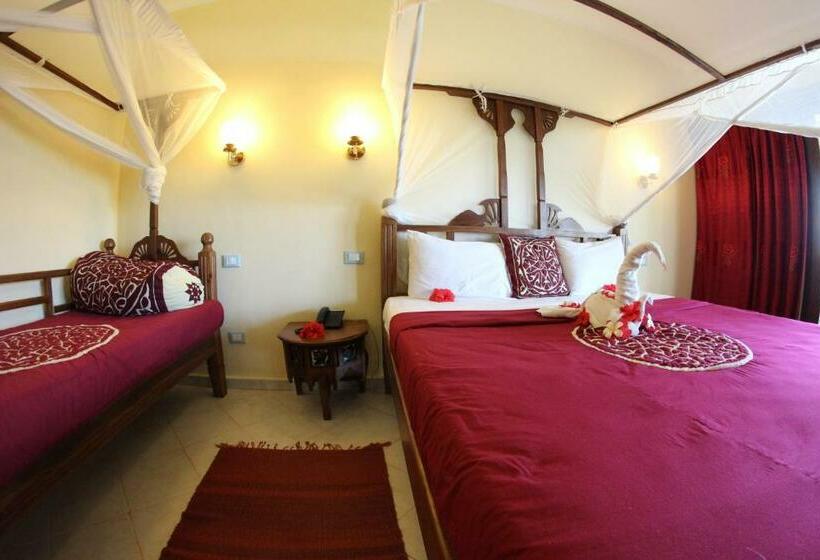 اتاق استاندارد سه تخته با چشم‌انداز باغ, Uroa Bay Beach Resort