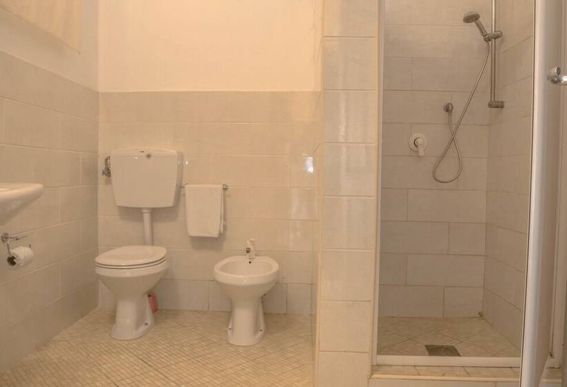 اتاق استاندارد سه تخته با چشم‌انداز باغ, Uroa Bay Beach Resort
