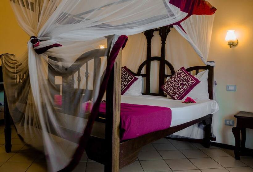 اتاق استاندارد با چشم‌انداز دریا, Uroa Bay Beach Resort