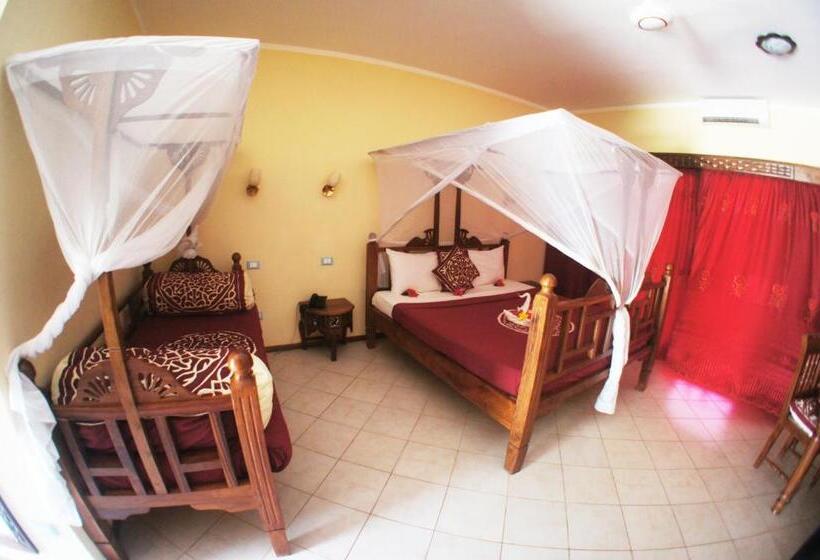 اتاق استاندارد با چشم‌انداز دریا, Uroa Bay Beach Resort