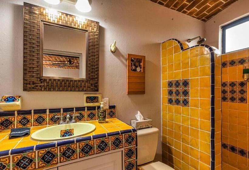 اتاق لوکس با تخت بزرگ, Casa Del Sol Inn