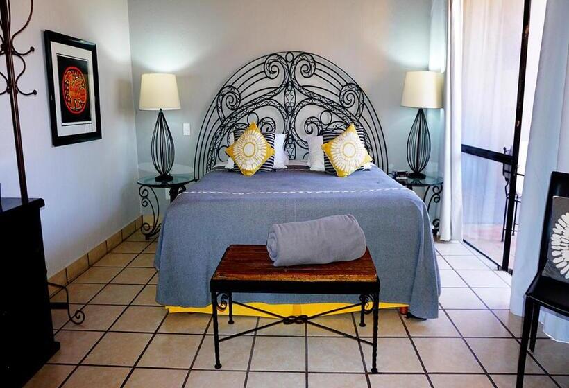 اتاق لوکس با تخت بزرگ, Casa Del Sol Inn