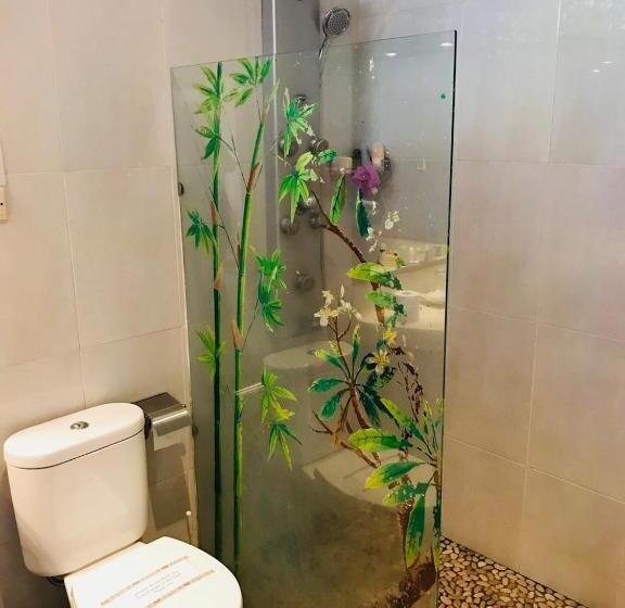 스탠다드 룸 킹사이즈 침대, White Lotus Oasis