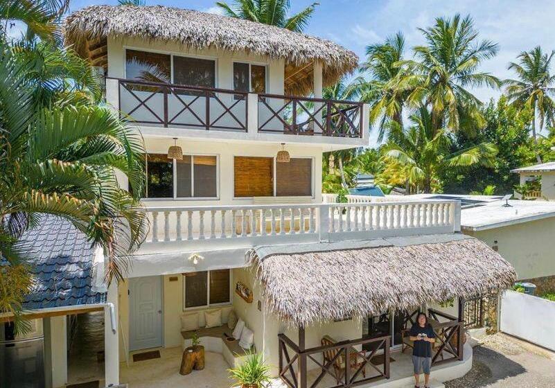 Трехместный Номер Стандарт Вид на Сад, Kibayo Lagoon Villa