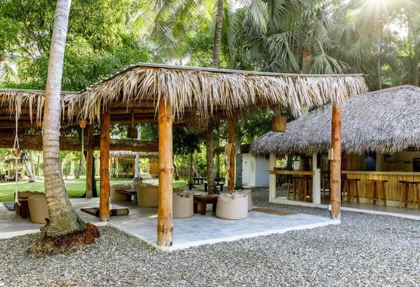 Номер Deluxe Вид на Сад, Kibayo Lagoon Villa