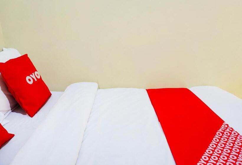 Номер Deluxe, Oyo Flagship 90723 Khalifi House Malang