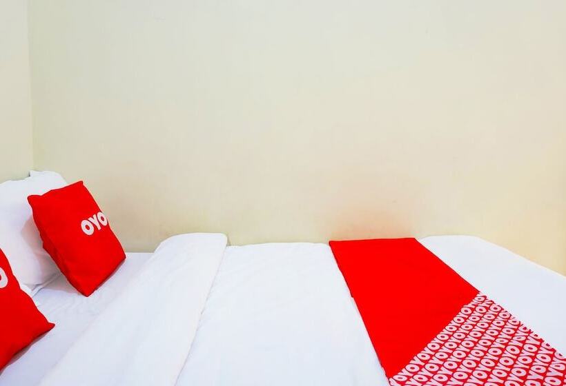 Номер Deluxe, Oyo Flagship 90723 Khalifi House Malang