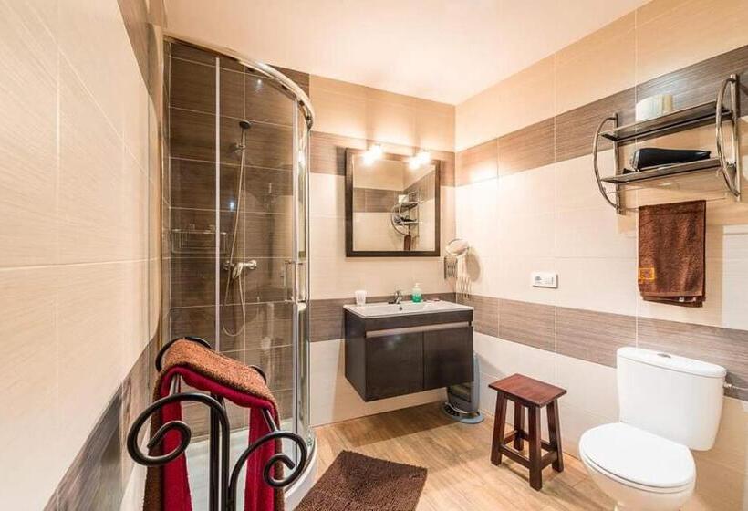 Апартаменты 1 Спальня, Apartamentos & Casa Rural Boada Con Jardin Interior Y Barbacoa