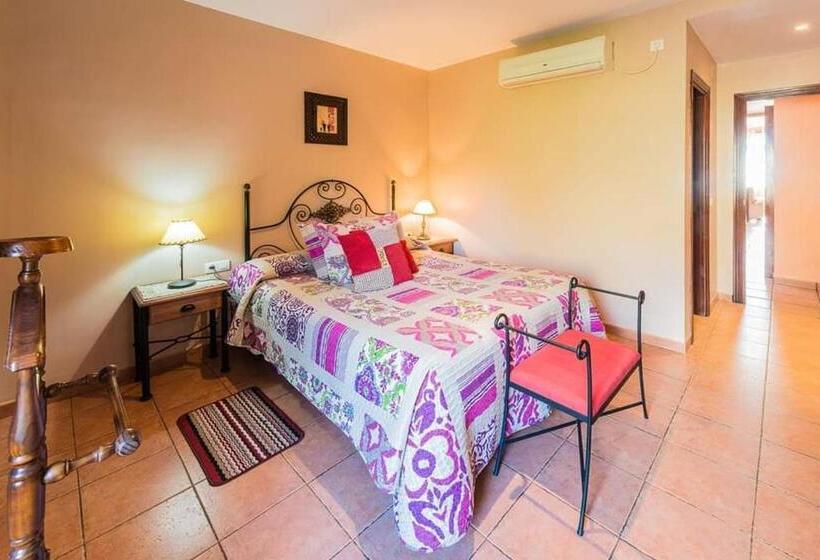 Апартаменты 1 Спальня, Apartamentos & Casa Rural Boada Con Jardin Interior Y Barbacoa