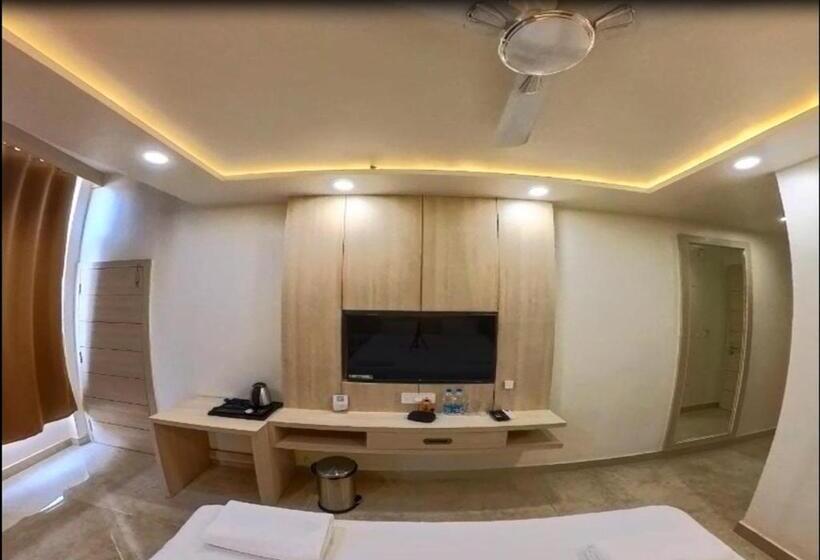 غرفة قياسية, Prago By Green Deer Varanasi