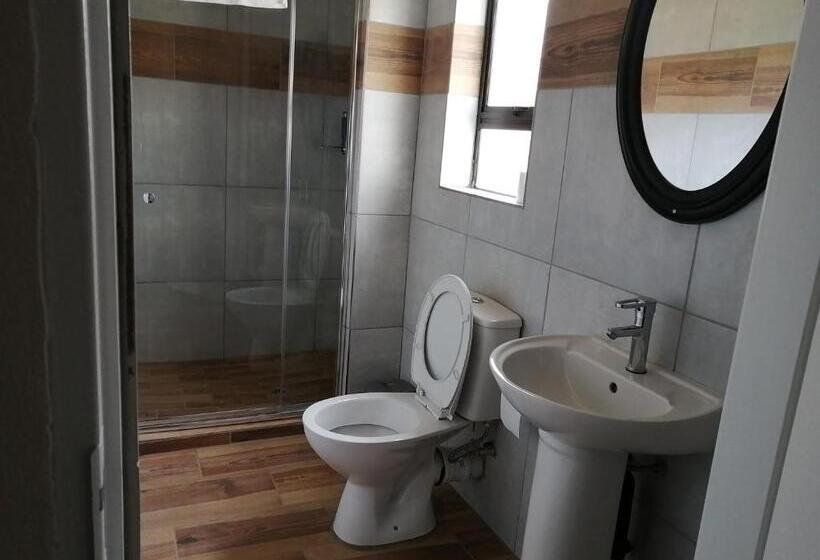 اتاق استاندارد, Lala Poa Guest House