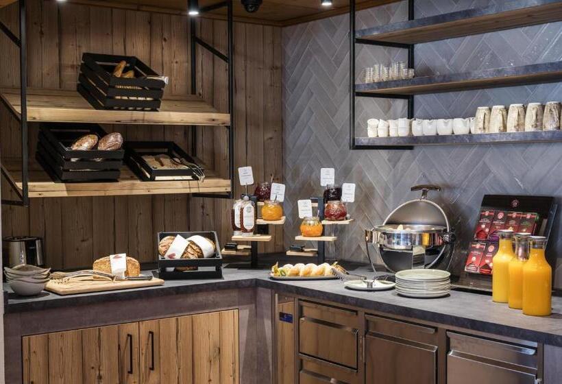 Номер Deluxe, Alpendorf Hotel Stern