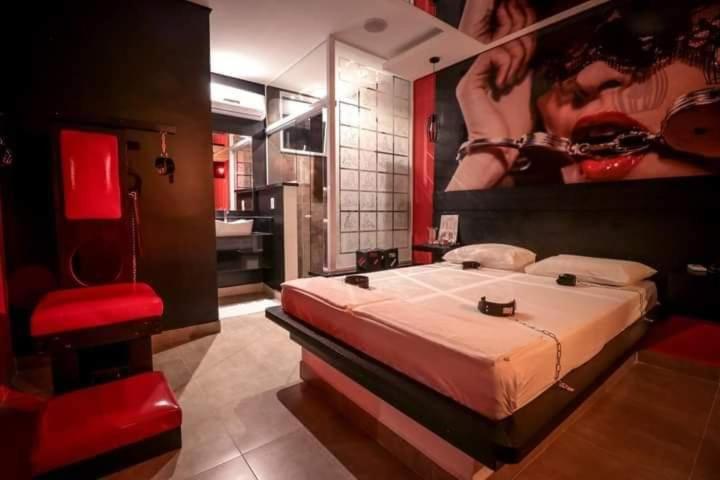 스위트, ápice Motel