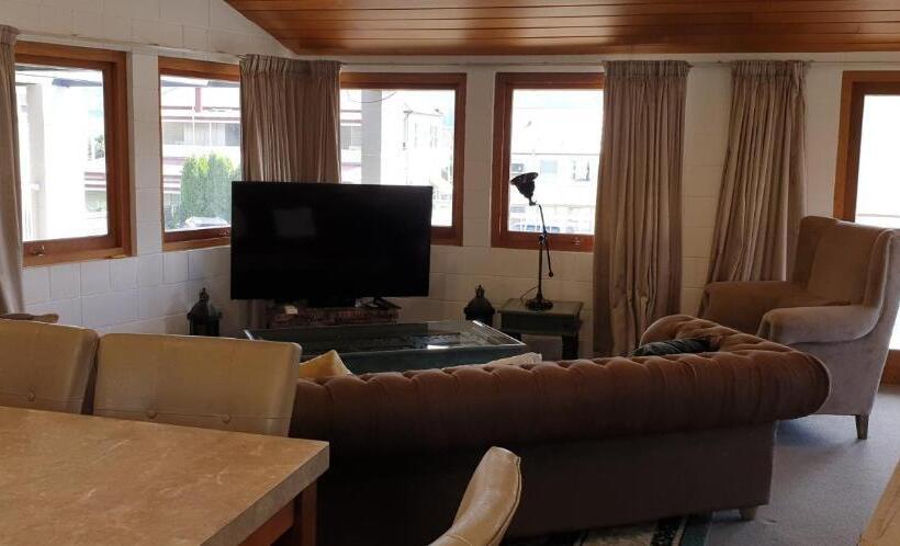 침실 1개 발코니 아파트, Akaroa Village Inn
