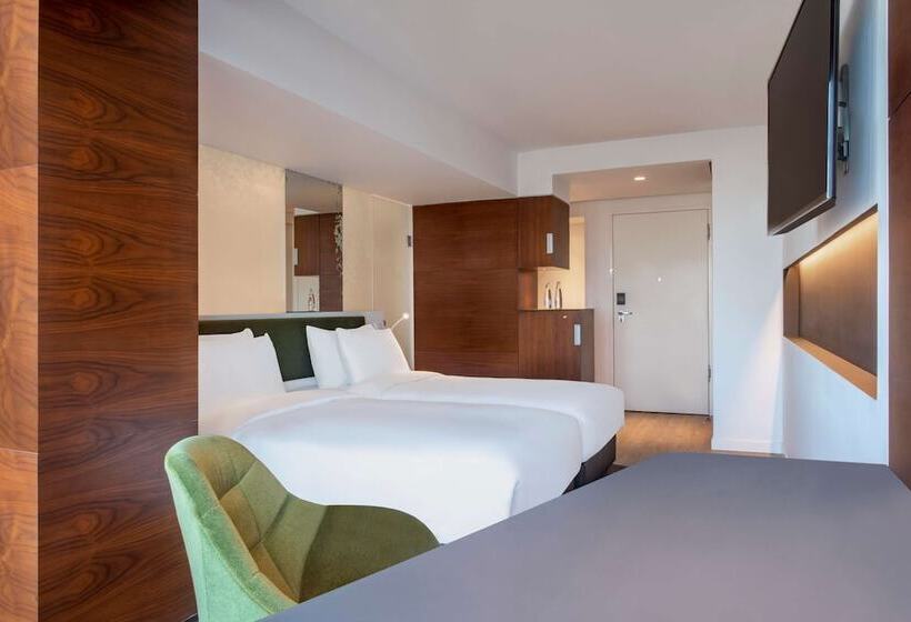 اتاق استاندارد, Radisson Blu Iveria