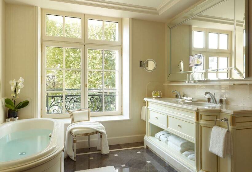 اتاق سوپریور, Shangri La Paris
