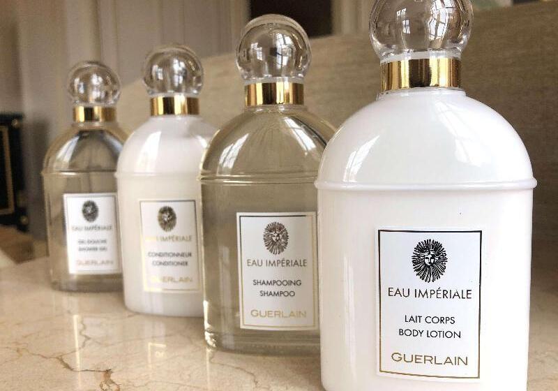 سوییت لوکس, Shangri La Paris