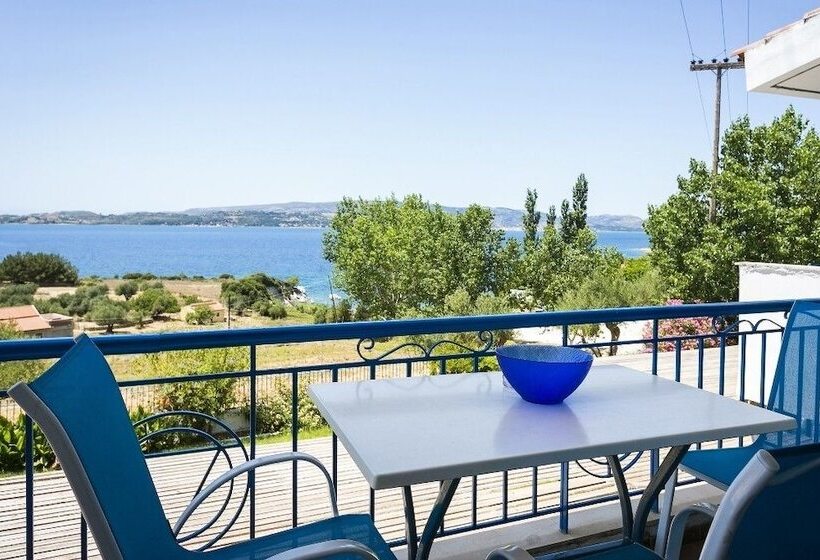 Апартаменты 1 Спальня, Metaxatos Apartments