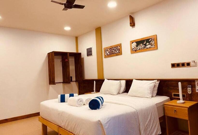 اتاق استاندارد با بالکن, Rindali Maldives Maaenboodhoo