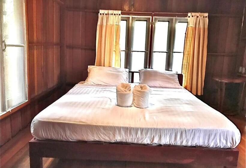 스탠다드 방갈로, Frog Beach House